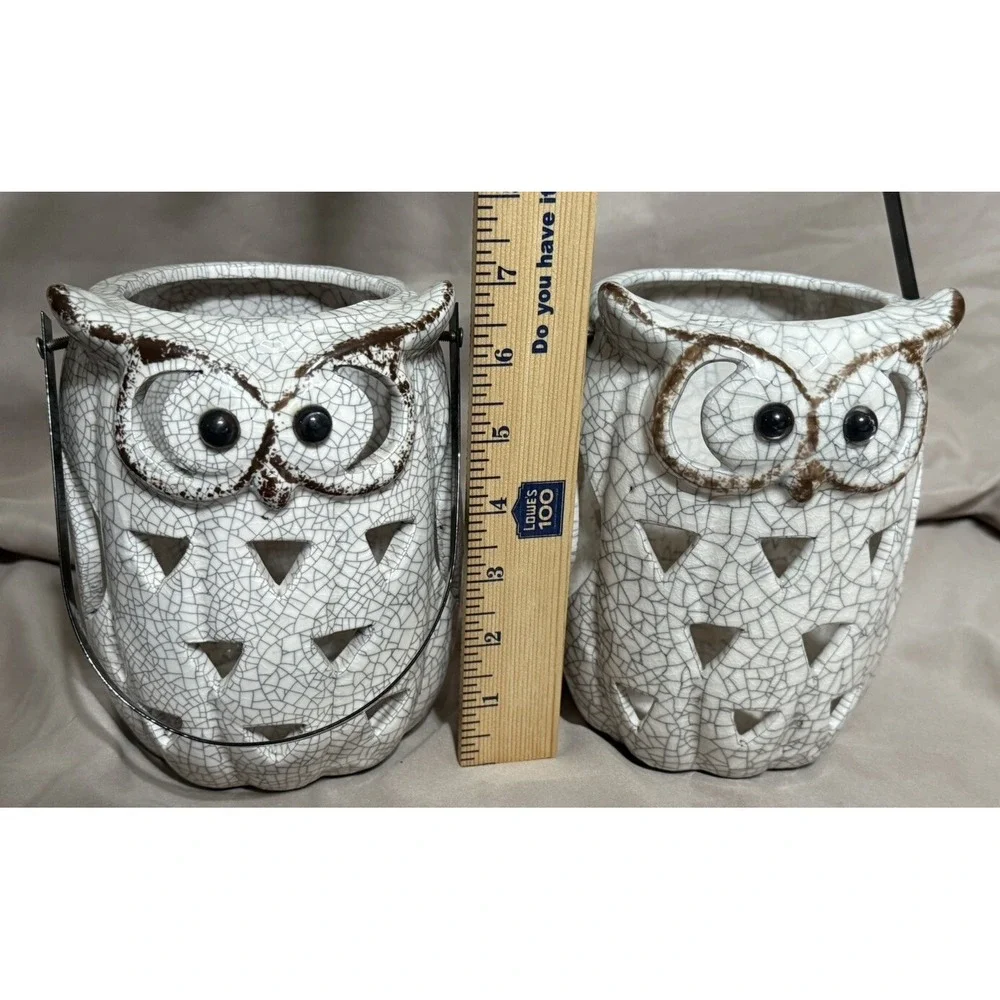 Pair Of Large Ceramic Owl Tealight With Metal‎ Handle